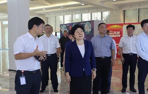 吴桂英副省长调研AG8旗舰厅生物
